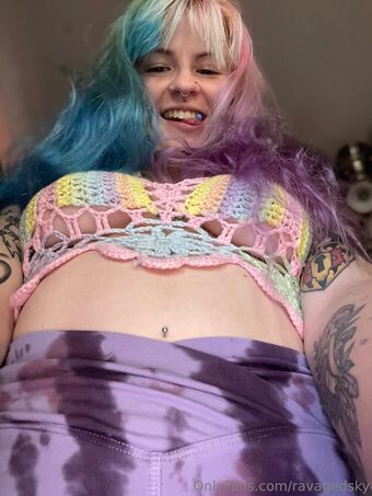ravagedsky Голі Зливи OnlyFans Фото 17
