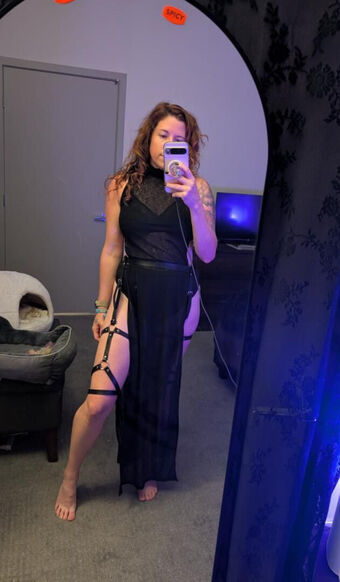 Renee Голі Зливи OnlyFans Фото 31