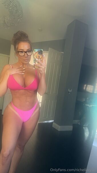richelleryan Голі Зливи OnlyFans Фото 135