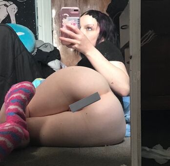 ripcaseyy Голі Зливи OnlyFans Фото 4