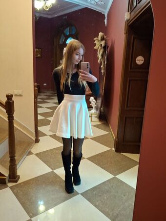 ritka Голі Зливи OnlyFans Фото 1