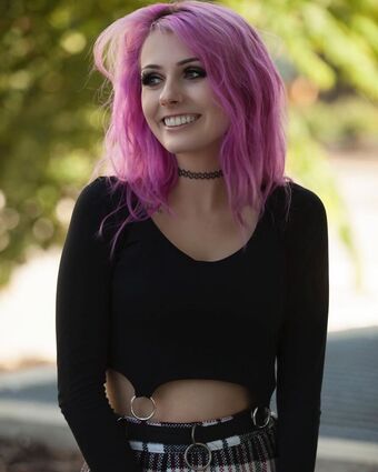 rolyatis Голі Зливи OnlyFans Фото 9