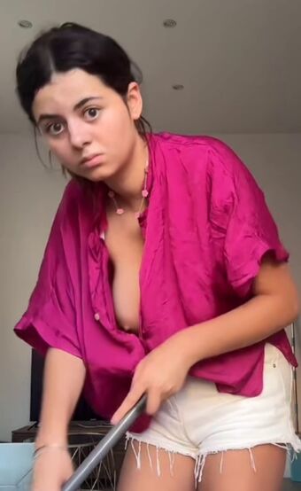 Rorogirl Голі Зливи OnlyFans Фото 12