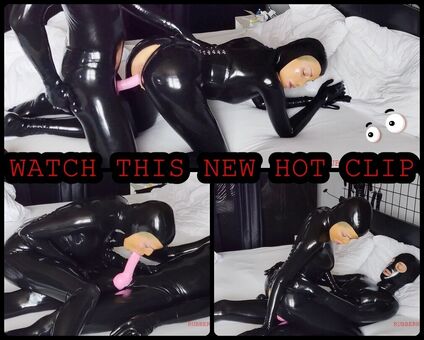 rubberhell Голі Зливи OnlyFans Фото 8