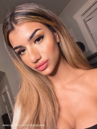 ruby_baby Голі Зливи OnlyFans Фото 5