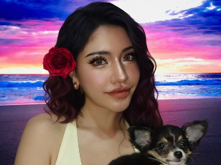 Ruby Chan Голі Зливи OnlyFans Фото 4