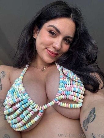 Ruby Drew Голі Зливи OnlyFans Фото 12