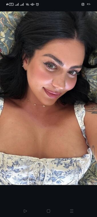 Ruby Drew Голі Зливи OnlyFans Фото 20