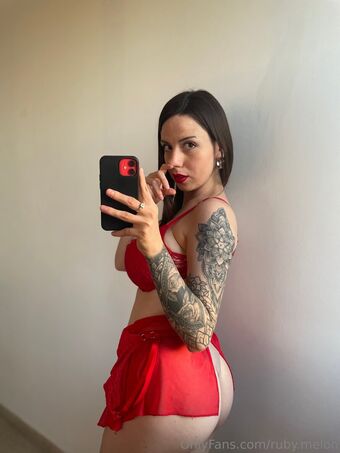 ruby.melon Голі Зливи OnlyFans Фото 2