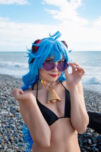 RuRuAlice Голі Зливи OnlyFans Фото 3