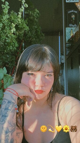 sailorvcherry Голі Зливи OnlyFans Фото 2