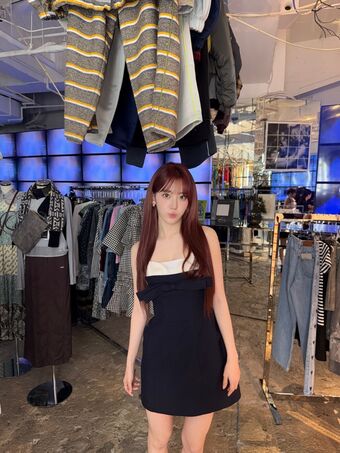 Sakura Miyawaki 宮脇 咲良