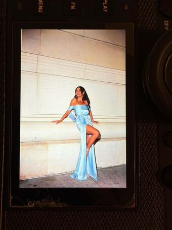 Sarah Shahi Голі Зливи OnlyFans Фото 161