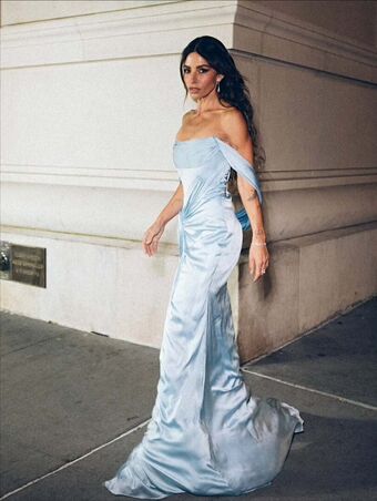 Sarah Shahi Голі Зливи OnlyFans Фото 165