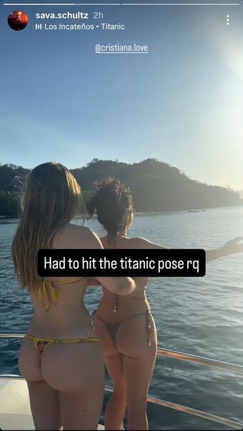 sava.schultz Голі Зливи OnlyFans Фото 340