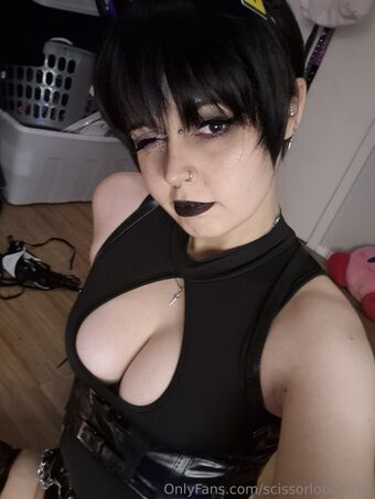 scissorlobotomy Голі Зливи OnlyFans Фото 21