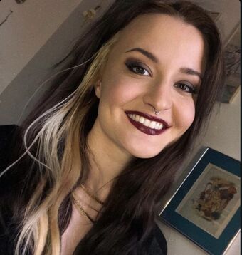 scribblespells Голі Зливи OnlyFans Фото 1