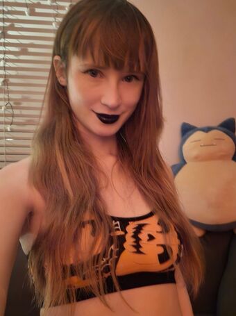 Sephi_ Голі Зливи OnlyFans Фото 2