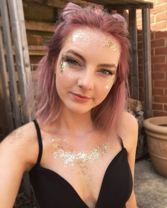 shadowlady Голі Зливи OnlyFans Фото 1