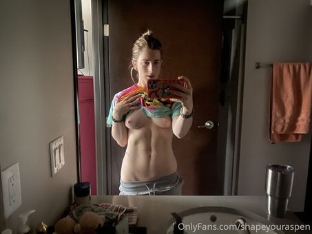 shapeyouraspen Голі Зливи OnlyFans Фото 64