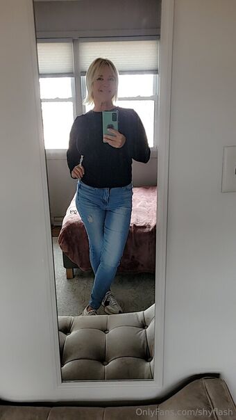 shyflash Голі Зливи OnlyFans Фото 18