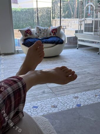 simgeniz_ Голі Зливи OnlyFans Фото 61