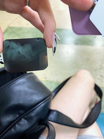 Simonssofia Голі Зливи OnlyFans Фото 12