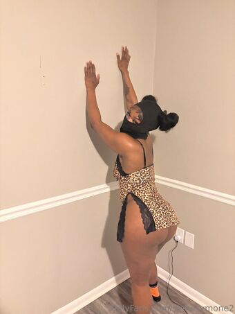 sinfulsymone2 Голі Зливи OnlyFans Фото 13