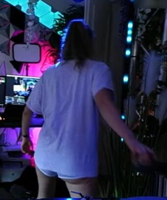 Sintica Голі Зливи OnlyFans Фото 53