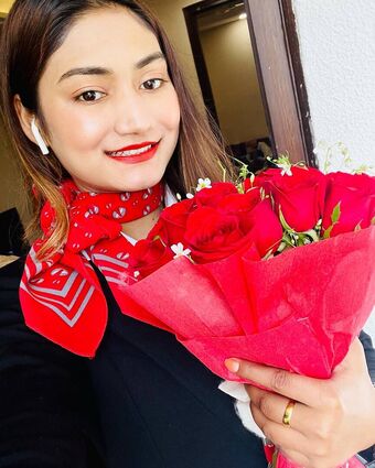 Sital Karki Голі Зливи OnlyFans Фото 14