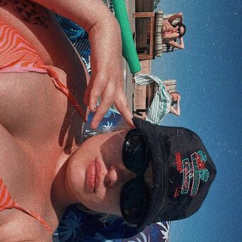 Skyler Wright Голі Зливи OnlyFans Фото 5