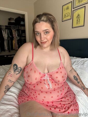 sleepysofiavip Голі Зливи OnlyFans Фото 8