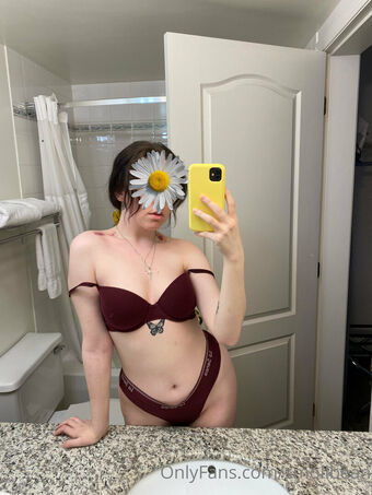 Smollbean Голі Зливи OnlyFans Фото 13
