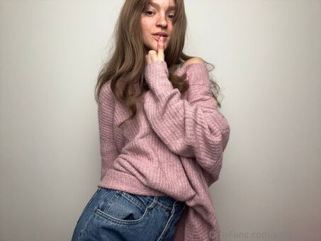 sofia.ames Голі Зливи OnlyFans Фото 18
