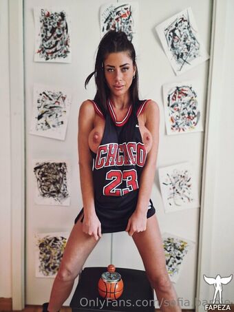 Sofia-barbieri Голі Зливи OnlyFans Фото 64