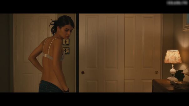 Sofia Black-D'Elia Голі Зливи OnlyFans Фото 7