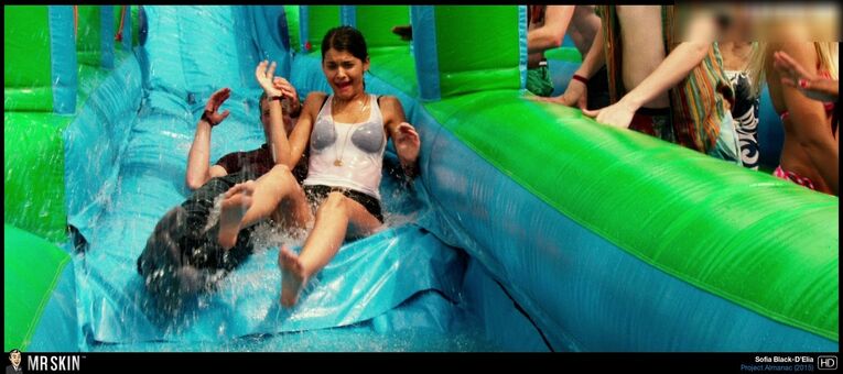 Sofia Black-D'Elia Голі Зливи OnlyFans Фото 9