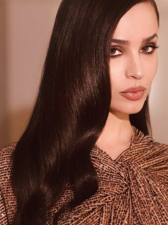 Sofia Carson Голі Зливи OnlyFans Фото 94