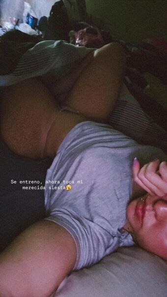 Sofia Chavez Голі Зливи OnlyFans Фото 50