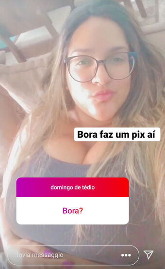 Sofia Mendonca Голі Зливи OnlyFans Фото 3