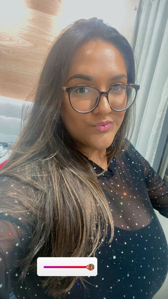 Sofia Mendonca Голі Зливи OnlyFans Фото 15