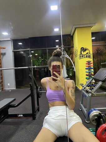 Sofia Rabelloicial Голі Зливи OnlyFans Фото 8