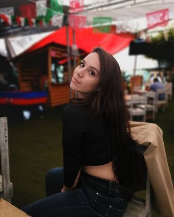Sofía Rocha Голі Зливи OnlyFans Фото 8