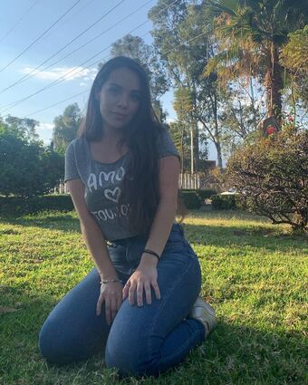 Sofía Rocha Голі Зливи OnlyFans Фото 17