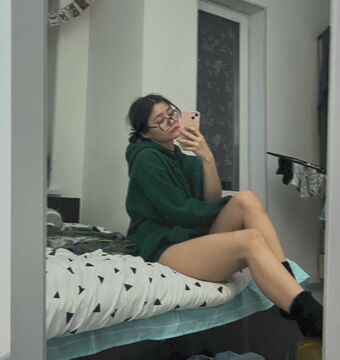 sofiaaa.park Голі Зливи OnlyFans Фото 21