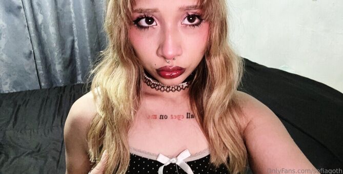 sofiagoth Голі Зливи OnlyFans Фото 13