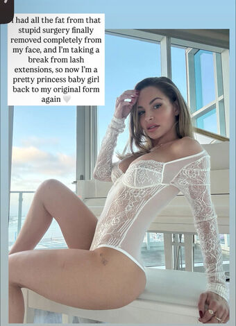 SofiaHanson Голі Зливи OnlyFans Фото 32