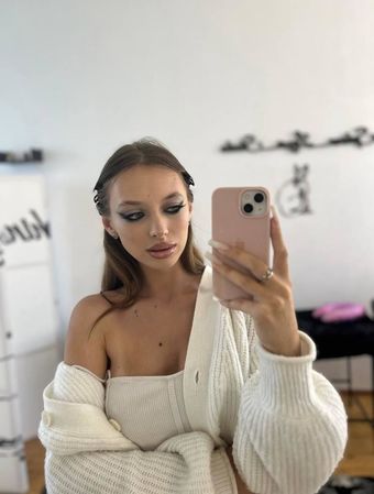 sofibloom1 Голі Зливи OnlyFans Фото 6