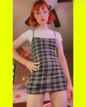 Sofie Mox Голі Зливи OnlyFans Фото 19