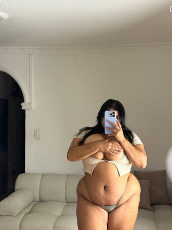 sofiecasey Голі Зливи OnlyFans Фото 13